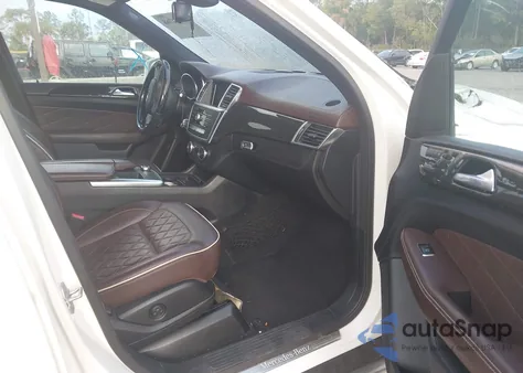 2016 Mercedes-Benz Gl 450 4Matic z USA, uszkodzony, nr VIN 4JGDF6EE0GA676830